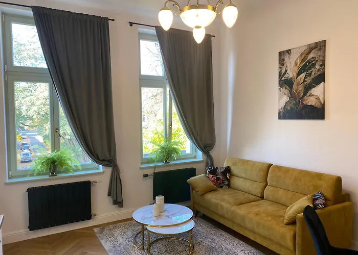 Apartamenty Secesja - Wiecej Niz Hotel - 100 Lat Historii, Komfort, Prywatnosc