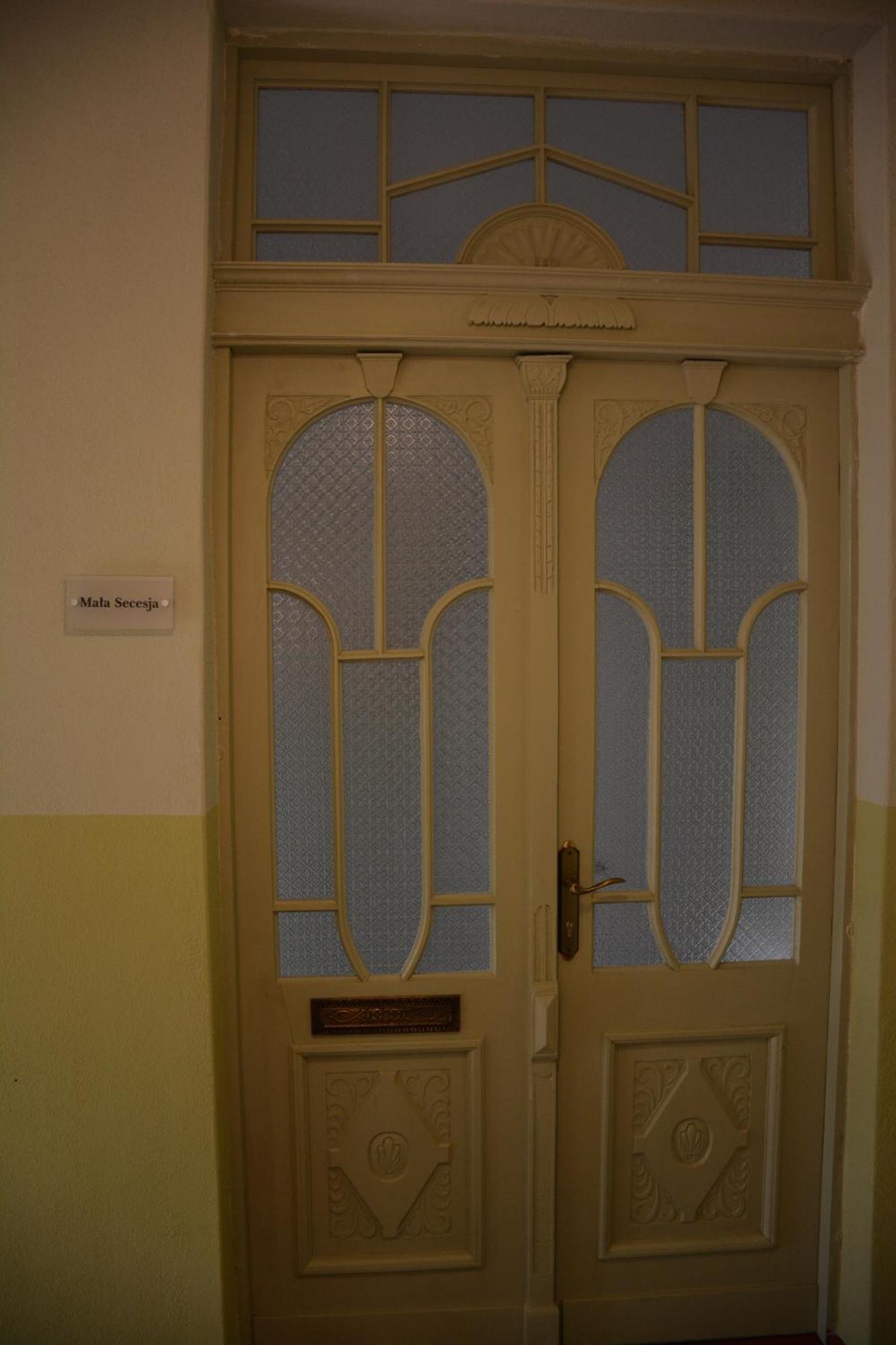 Apartment Secesja - Wiecej Niz - 100 Lat Historii, Komfort, Prywatnosc